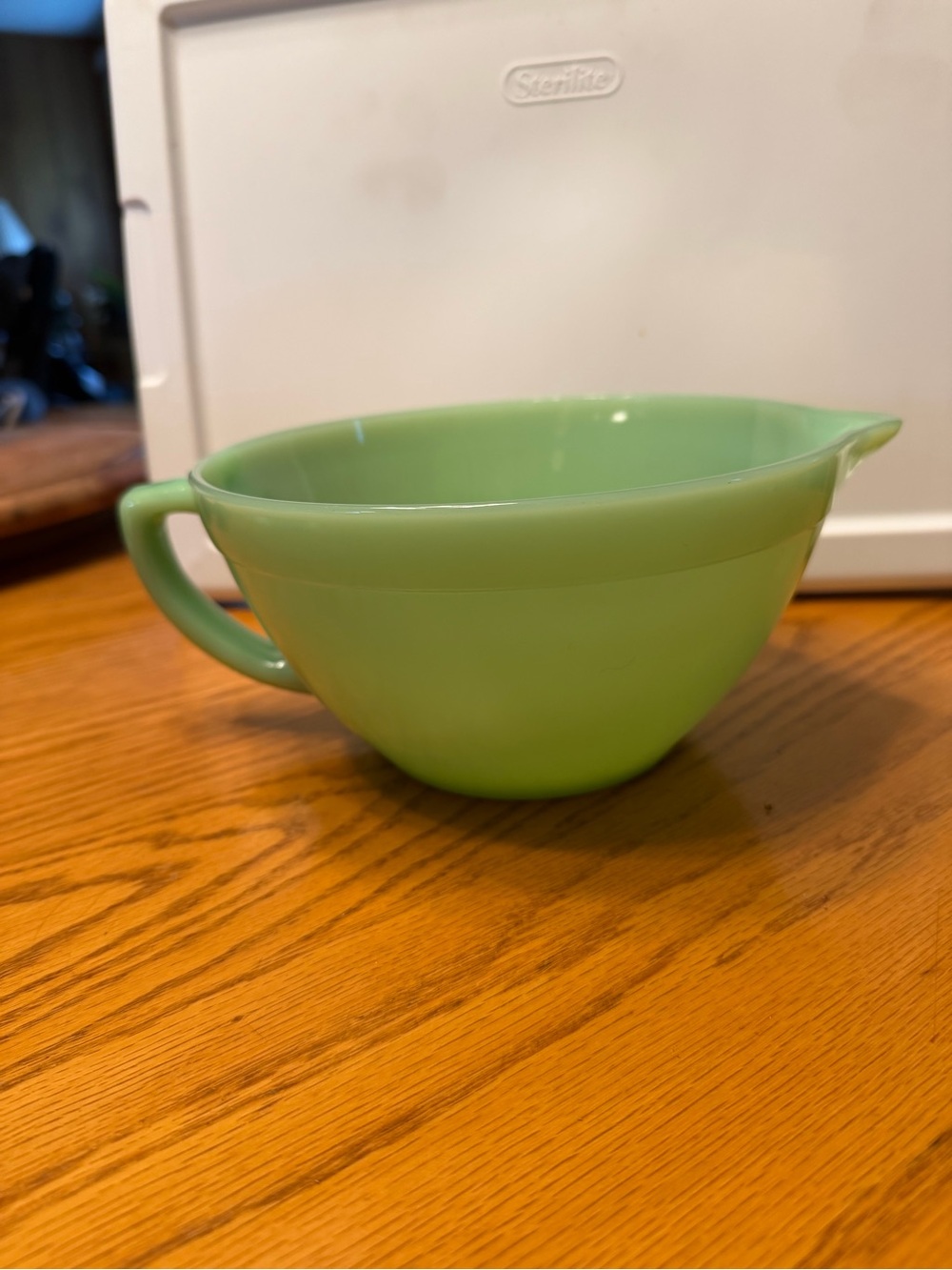 Fire King Jadeite Green Mixing Bowl with 2 SMaLL Bowls/ Bundle of 3. - Picture 3 of 8